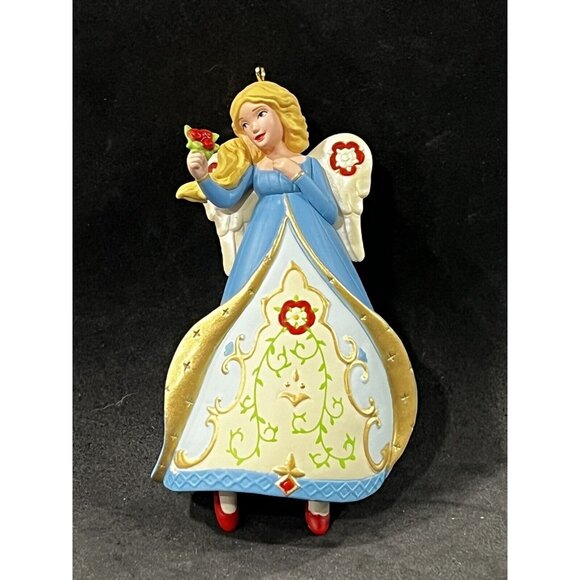 2013 Hallmark Christmas Ornament England Angels Around the World Series HM11 - Picture 2 of 5